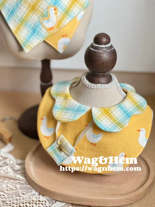 (XXS-5XL)「小鴨遊園記」貓狗通用口水巾｜“Duckling Garden" Pet Bibs｜WAG&HEM自家生產