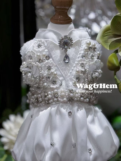 「鑽光白頌」純白緞面寵物婚紗裙｜童話夢幻公主風｜蓬鬆雲朵工藝裙【PC系列】