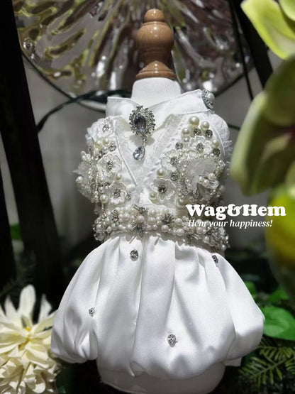 「鑽光白頌」純白緞面寵物婚紗裙｜童話夢幻公主風｜蓬鬆雲朵工藝裙【PC系列】