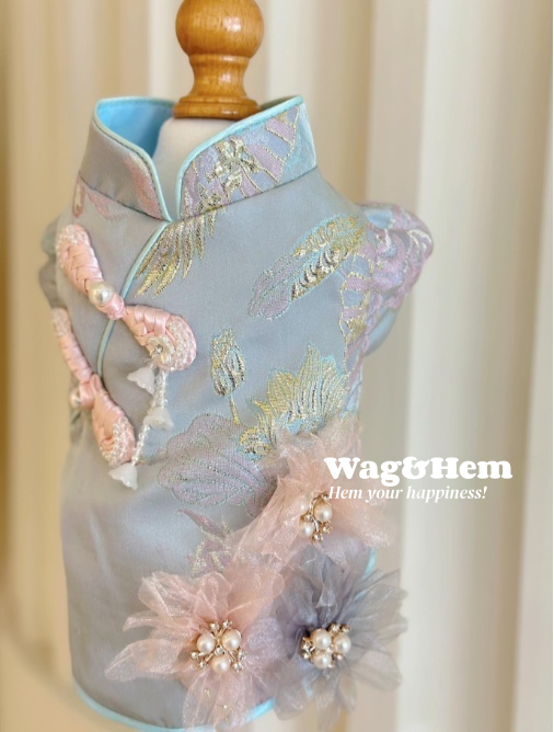 （度身訂製）「青緞荷影」高級寵物禮服裙｜寵物婚禮｜高端布料【UT系列】